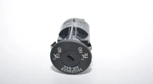 Passenger airbag on/off switch
