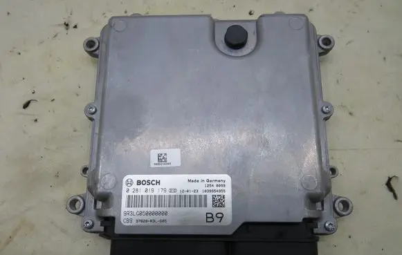 Honda Civic IX Engine control unit/module ECU 0281019179