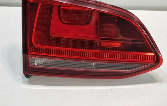 Volkswagen Golf VII Tailgate rear/tail lights 5G9945093D