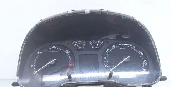 Skoda Octavia Mk1 (1U) Speedometer (instrument cluster) 1U0920810F 110080058017