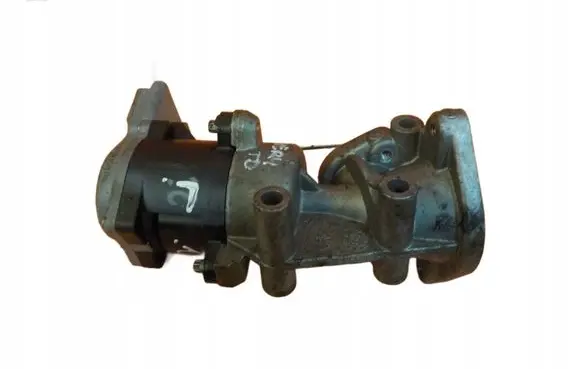 Land Rover Discovery 3 - LR3 EGR thermostat 7H2Q9D475DE 3MB94