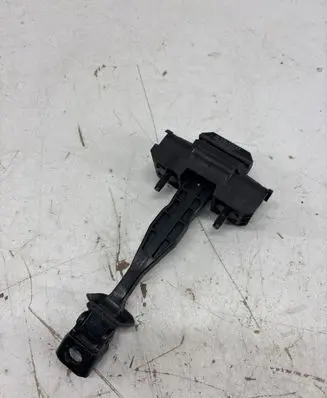 BMW X3 G01 Rear door check strap stopper 7390687