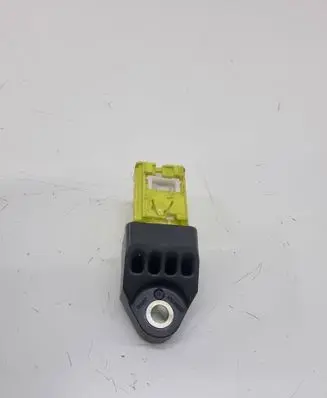 Toyota Yaris Airbag deployment crash/impact sensor 8983102140