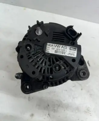 Volkswagen PASSAT B6 Generator/alternator 021903026L TG17C019 2542783D