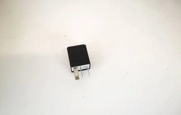 Volkswagen Cross Polo Other relay 7m0951253c 95vw10k705ea