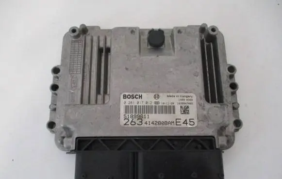 Fiat Doblo Engine control unit/module ECU 51899611 0281017012 263414280BAM