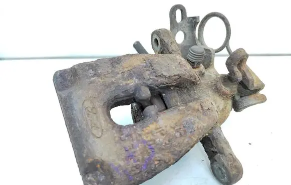 Ford Mondeo MK IV Rear brake caliper