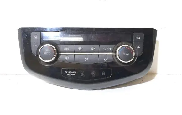 Nissan Qashqai Air conditioner control unit module 275004EA1A