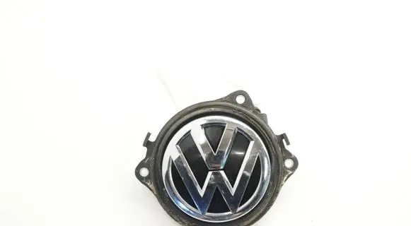 Volkswagen Scirocco Tailgate trunk handle 1K8827469CACR