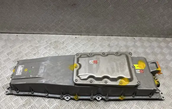 Audi E-tron GT Voltage converter/converter module 9J1915251AA