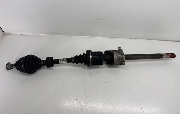 BMW 2 F44 Front driveshaft 8482646 31608482646