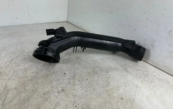 Audi A1 Turbo air intake inlet pipe/hose 03F145673F 03G906051D
