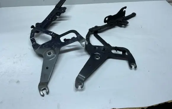 BMW X5 F15 Engine bonnet/hood hinges 17205310