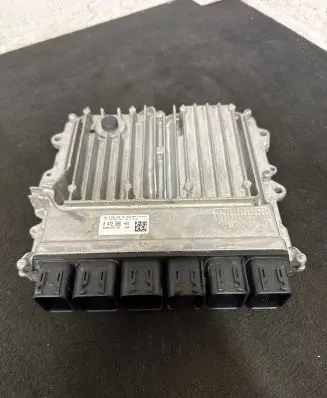 BMW 7 G11 G12 Engine control unit/module 8472586