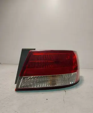 Hyundai Sonata Rear/tail lights 924023K0