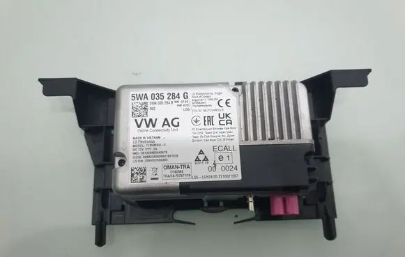 Volkswagen PASSAT B8 Other control units/modules 5WA035284G
