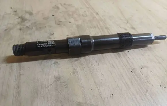 Ford Mondeo Mk III Fuel injector 3S7Q9K546AB