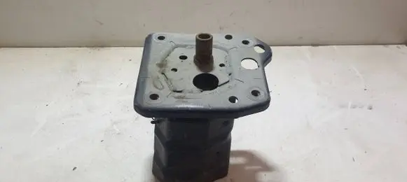 Volvo XC70 Other engine bay part 35A2