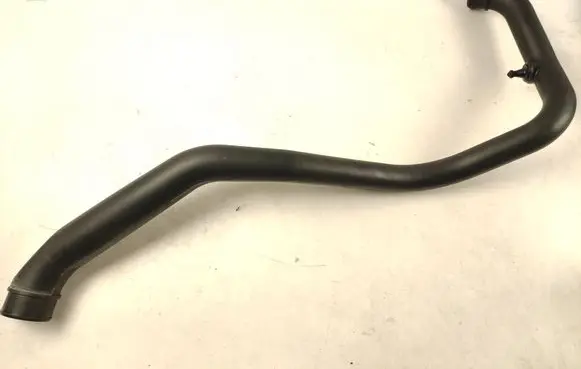 Ford F150 Intercooler hose/pipe JL346C646CA JL346F075CA