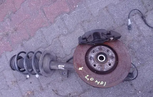 Peugeot 307 CC Front wheel hub spindle knuckle xxxxxxxxxxx