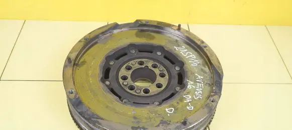 Toyota Avensis T270 Dual mass flywheel 134500X020 N47C16A