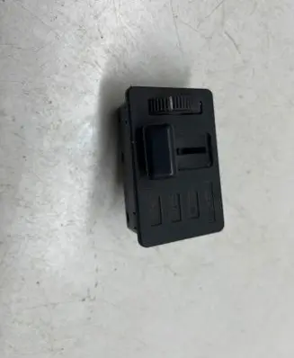 BMW 5 E28 Light switch 1369941