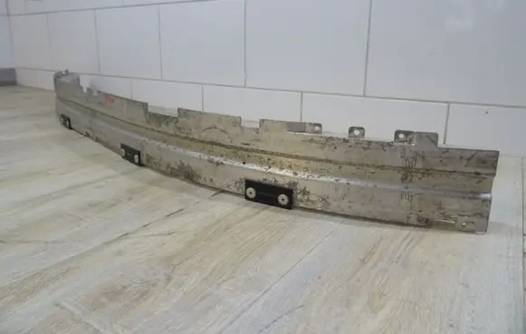 BMW 5 E60 E61 Front bumper support beam 7148586