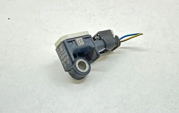 Mercedes-Benz B W246 W242 Airbag deployment crash/impact sensor A1668210151