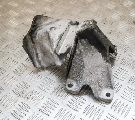 Audi A4 S4 B8 8K Engine mounting bracket 8K0199307AS