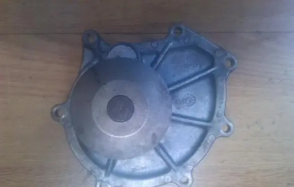 Land Rover Freelander Water pump