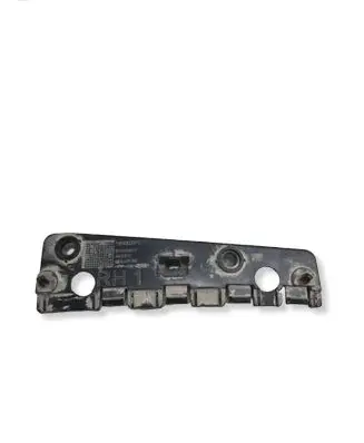 Volvo V60 Fender mounting bracket 31448917