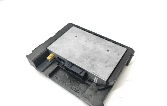 Audi A6 S6 C6 4F Bluetooth control unit module 4E0862335 4E0910336C