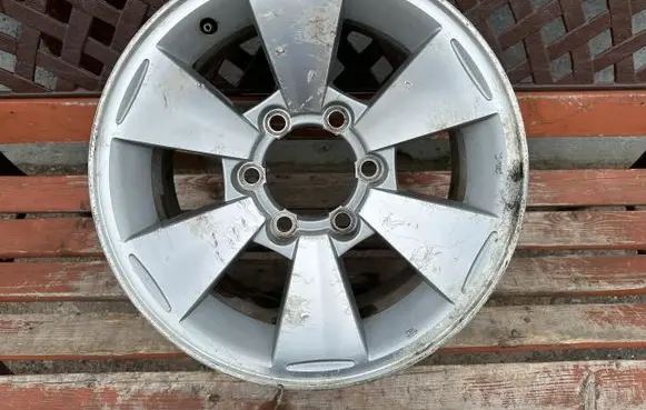 Mitsubishi Pajero Sport I R16 alloy rim 