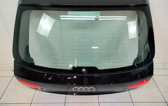 Audi A4 S4 B8 8K Tailgate/trunk/boot lid 