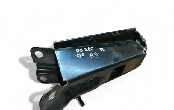 Volvo S80 Radiator mount bracket 