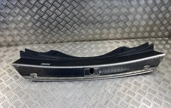 Audi A8 S8 D4 4H Trunk/boot sill cover protection 4H0863471