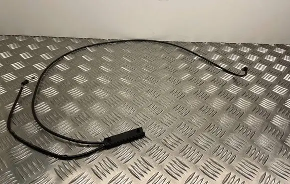 BMW 5 GT F07 Engine bonnet/hood lock release cable 7183773