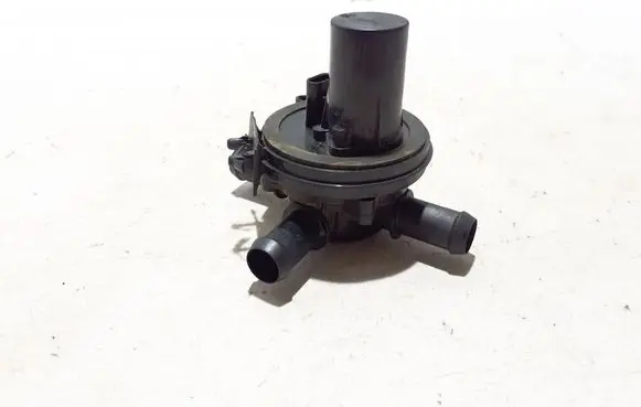 Ford Mach-E I Electric auxiliary coolant/water pump LU5A8C508AE