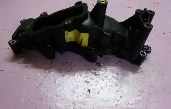 Audi Q7 4L Intake manifold 2900311189