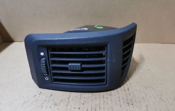 Fiat Ducato Dashboard side air vent grill/cover trim