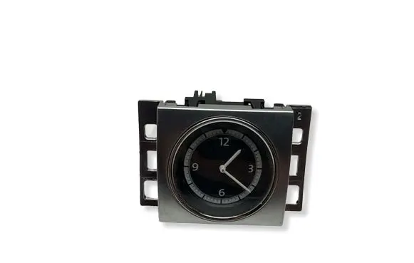 Volkswagen PASSAT CC Clock 235816601