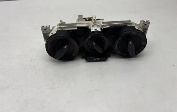 Audi A3 S3 8L Climate control unit 8L0819045A
