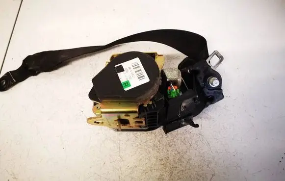 Mercedes-Benz E W211 Front seatbelt 561014601
