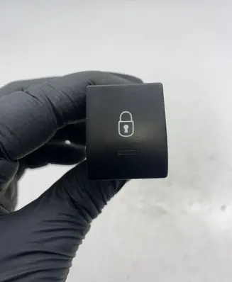 Peugeot 3008 I Central locking switch button 96652390XT