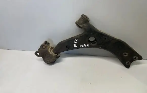 Ford Focus C-MAX Front lower control arm/wishbone