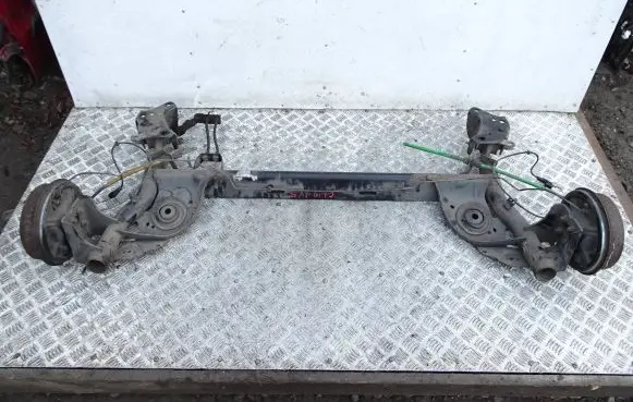 Renault Clio IV Rear beam 