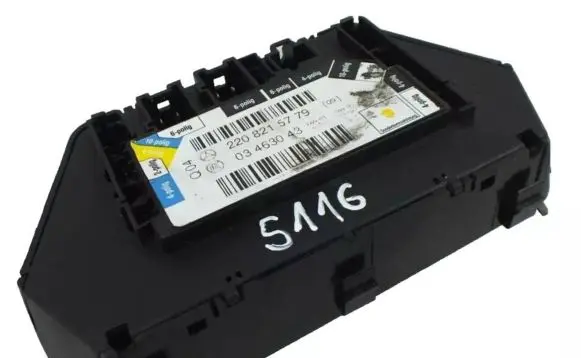 Mercedes-Benz S W220 Seat control module 2208215779