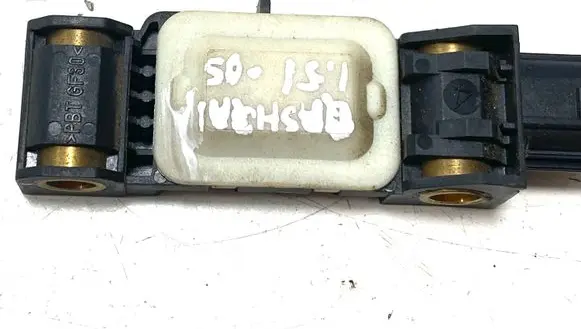 Nissan Qashqai Airbag deployment crash/impact sensor 0285003019 103059 98830AY00A