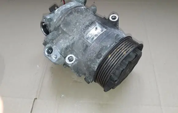 Skoda Fabia Mk1 (6Y) Air conditioning (A/C) compressor (pump) 6Q0820803D 4472208123