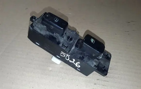 Hyundai Sonata Electric window control switch 202004583
